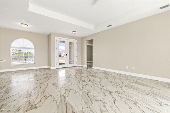 Building Photo - 2919 23rd St SW