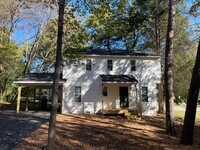 Building Photo - 126 Turner St