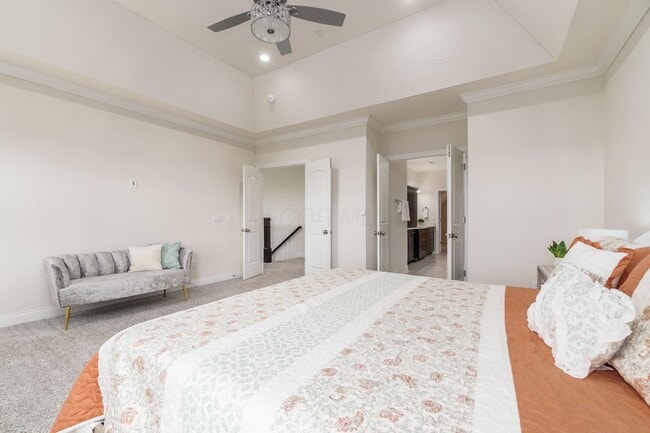 Building Photo - 5962 Laurel Ln