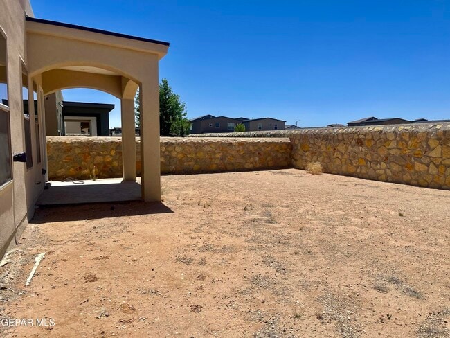 Building Photo - 2849 Tierra Oasis St