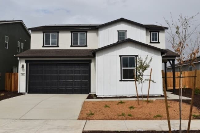 Building Photo - 682 Stephanie Dr