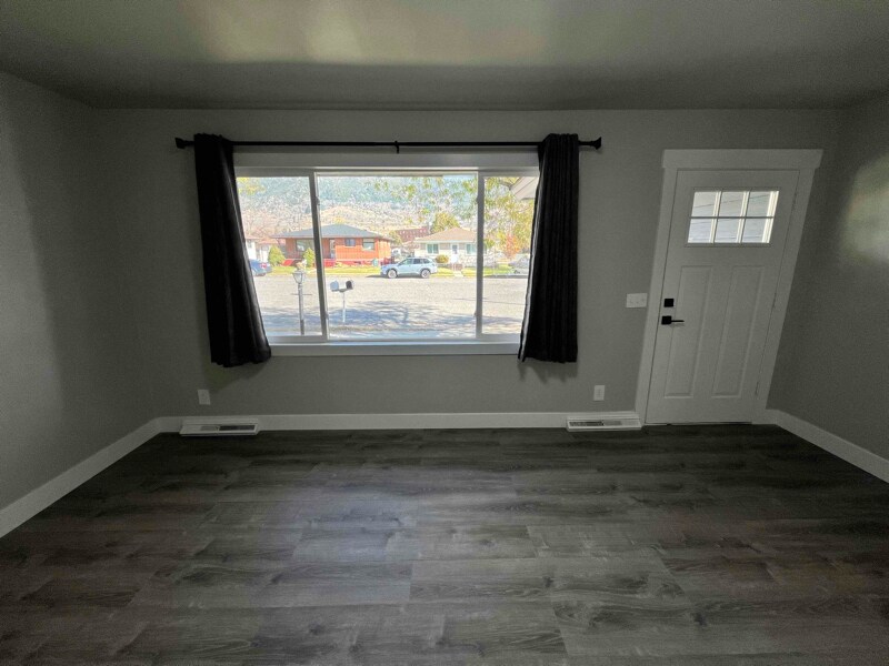 Building Photo - 2505 Hancock Ave