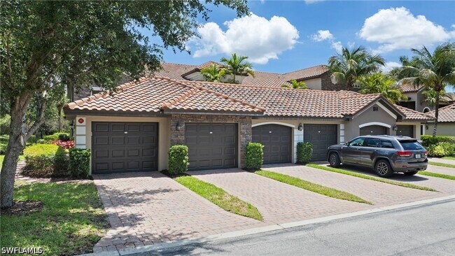 Building Photo - 9844 Venezia Cir