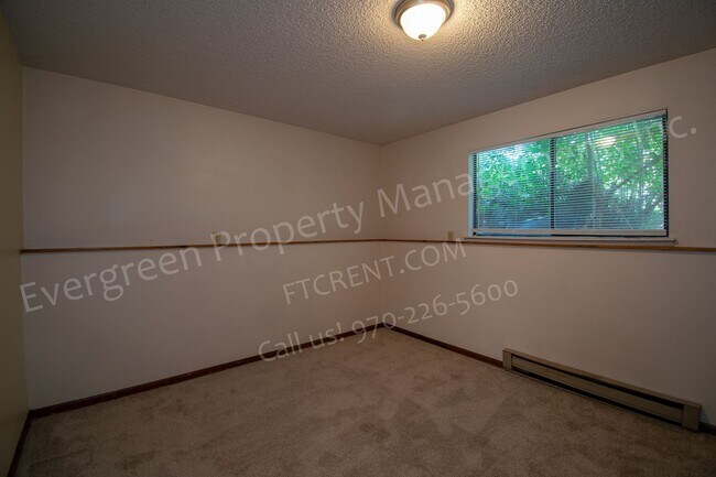 Building Photo - 1636 E Pitkin St