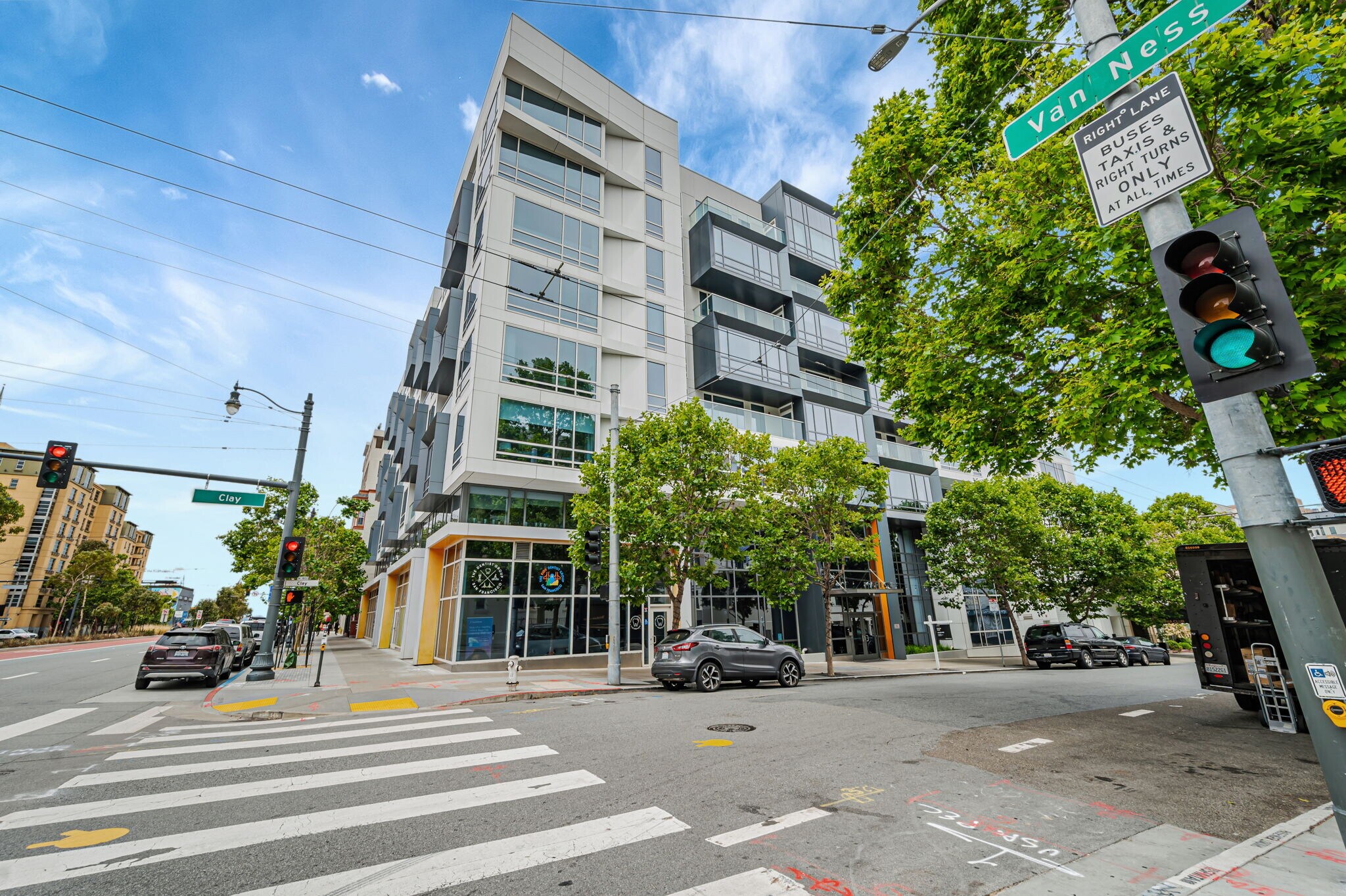 Building Photo - 1788 Clay St
