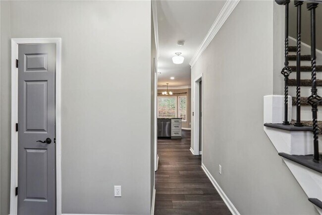 Building Photo - 2120 Sweetbirch Trail