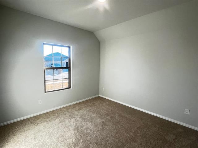 Building Photo - 552 Meadow Run Dr