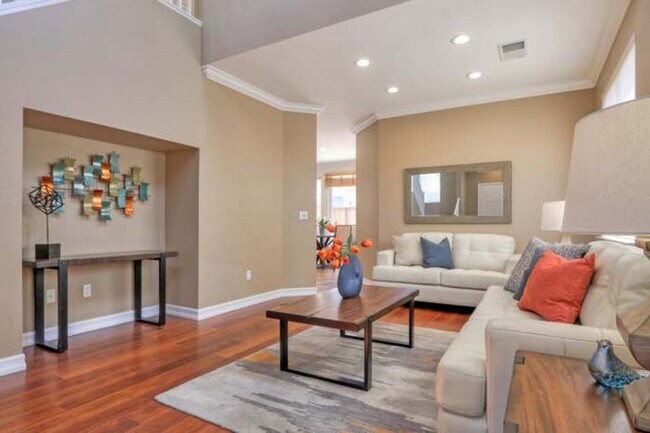 Building Photo - Gorgeous Home | Desirable Location | A/C