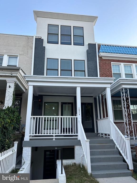 Building Photo - 1925 H St NE