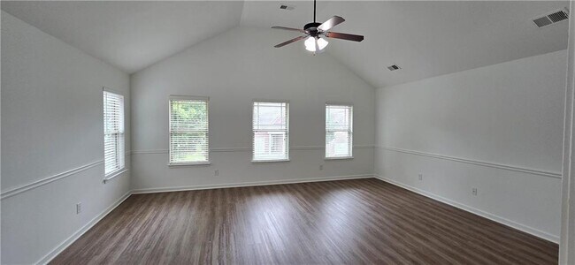Building Photo - 1171 Gateview Dr SW