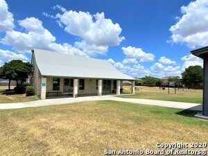 Building Photo - 8018 Chestnut Gate Dr