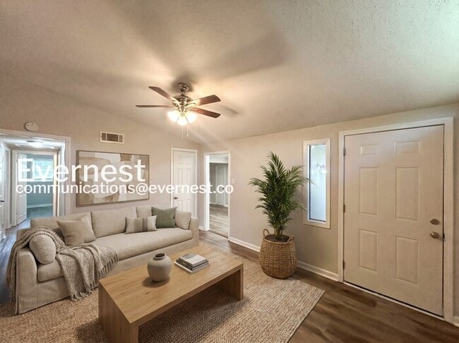 Building Photo - 1449 Ticonderoga Dr