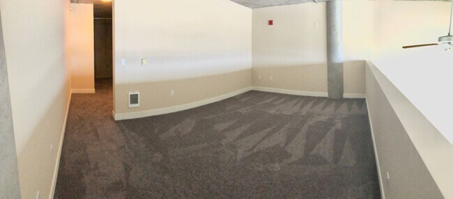 Building Photo - Jack London Square Loft – Newly Renovated, High Ceilings, Prime Location!