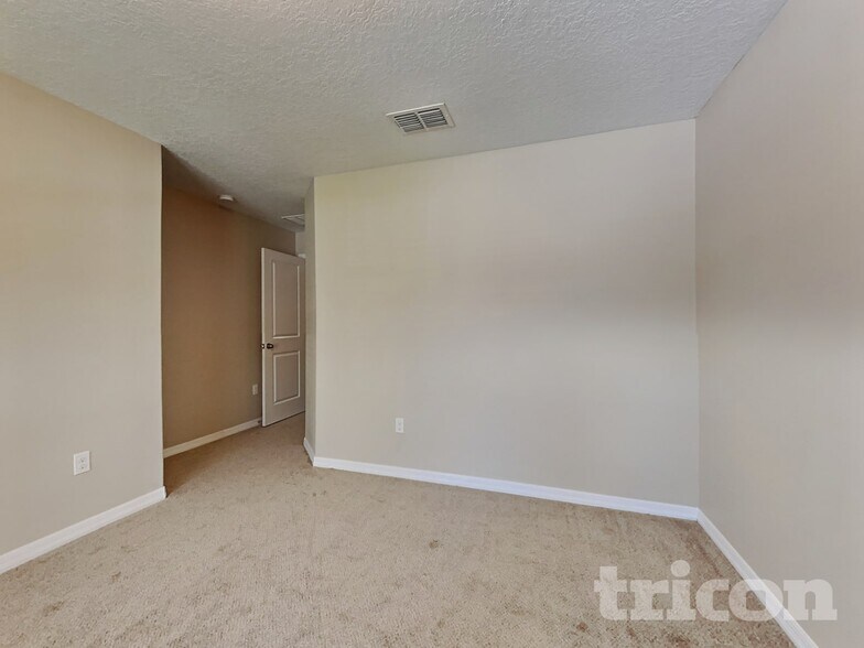 Building Photo - 8440 Hunters Fork Loop