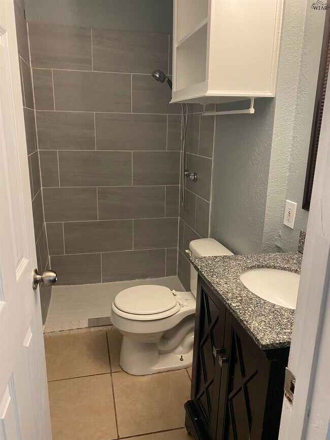 Building Photo - 5208 Allegheny Dr