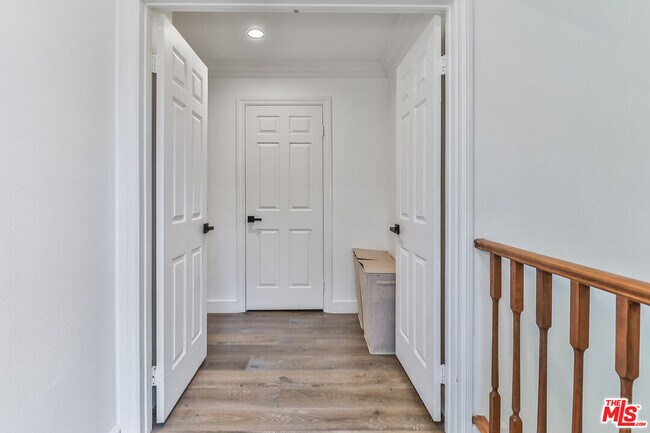 Building Photo - 4204 Flintlock Ln