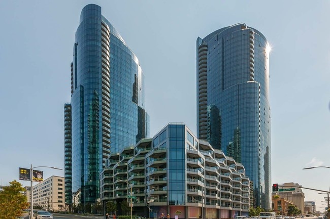Building Photo - LUMINA Condo with Bay and Bridge Views