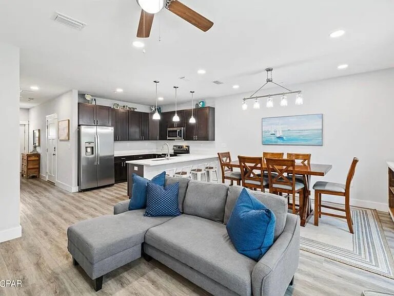 Building Photo - 2226 Joan Ave