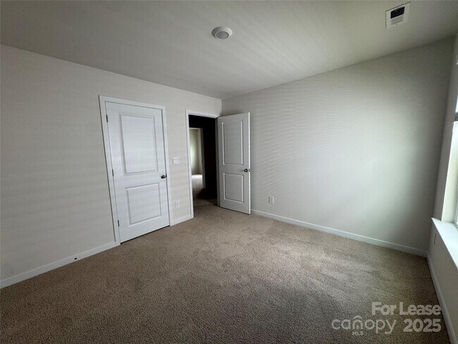 Building Photo - 12232 Lady Bell Dr