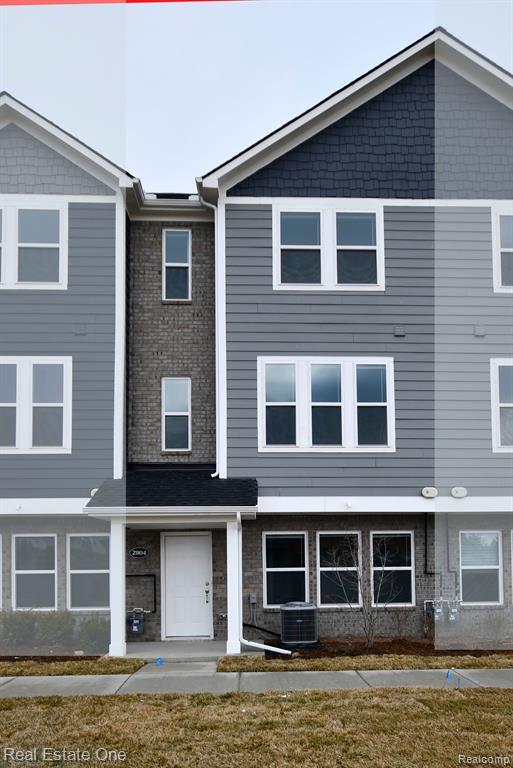 Building Photo - 2904 Zana Dr