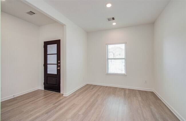 Building Photo - 4918 Eldorado Rose Pl