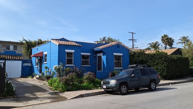 Primary Photo - West LA Gem - 2 bed / 1 bath