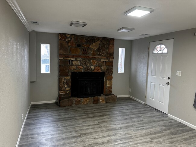 Building Photo - 26578 MO-5