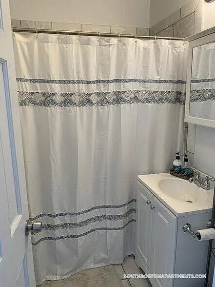 Building Photo - 30 L St