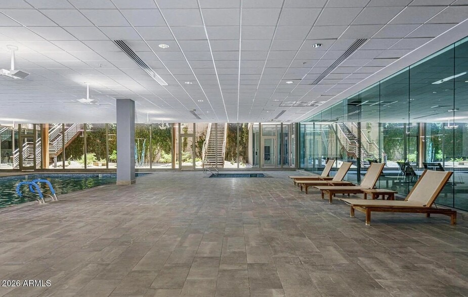 Building Photo - 7167 E Rancho Vista Dr