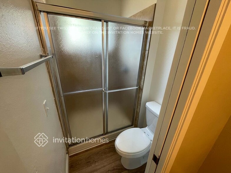 Building Photo - 9125 Clendenen Way