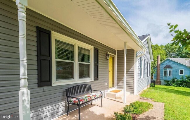 Building Photo - 10121 Cheswick Ct