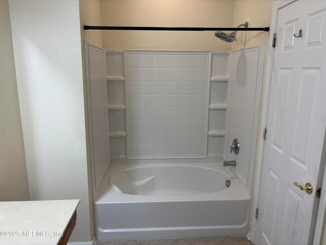 Building Photo - 4018 Augustine Green Ct