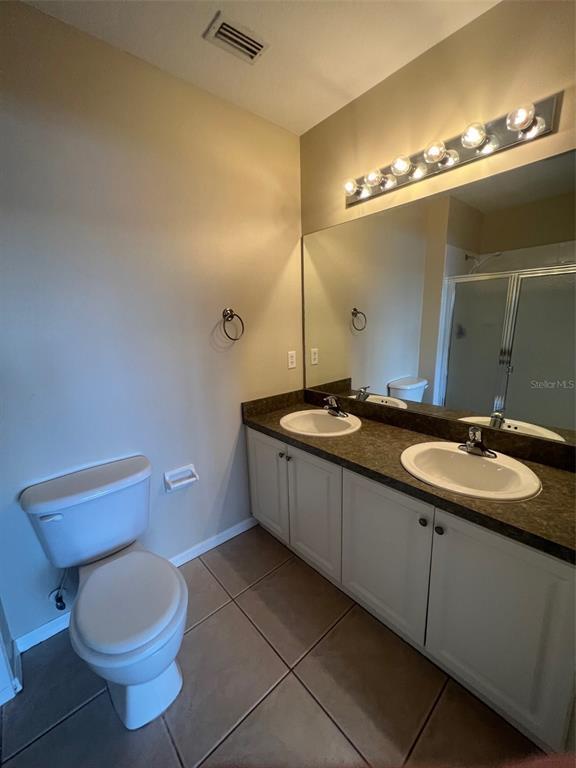 Building Photo - 2160 Heron Lake Dr
