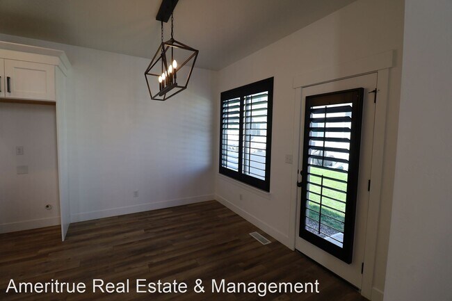 Building Photo - 3 br, 2.5 bath House - 1797 N 3780 W