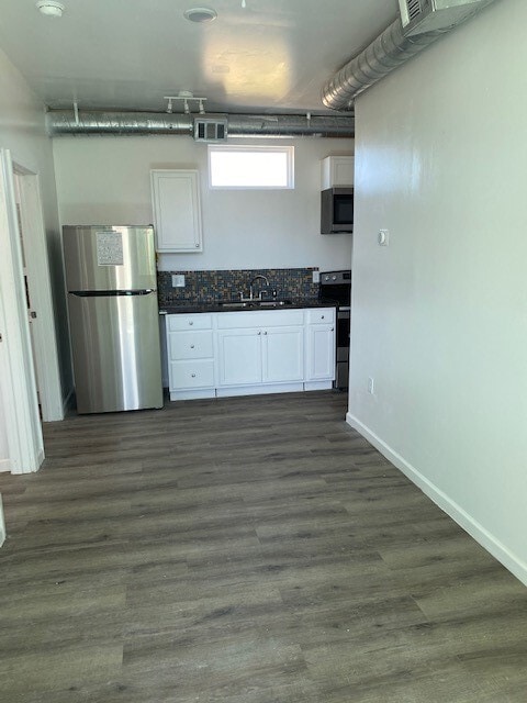 Building Photo - 3624 87th St