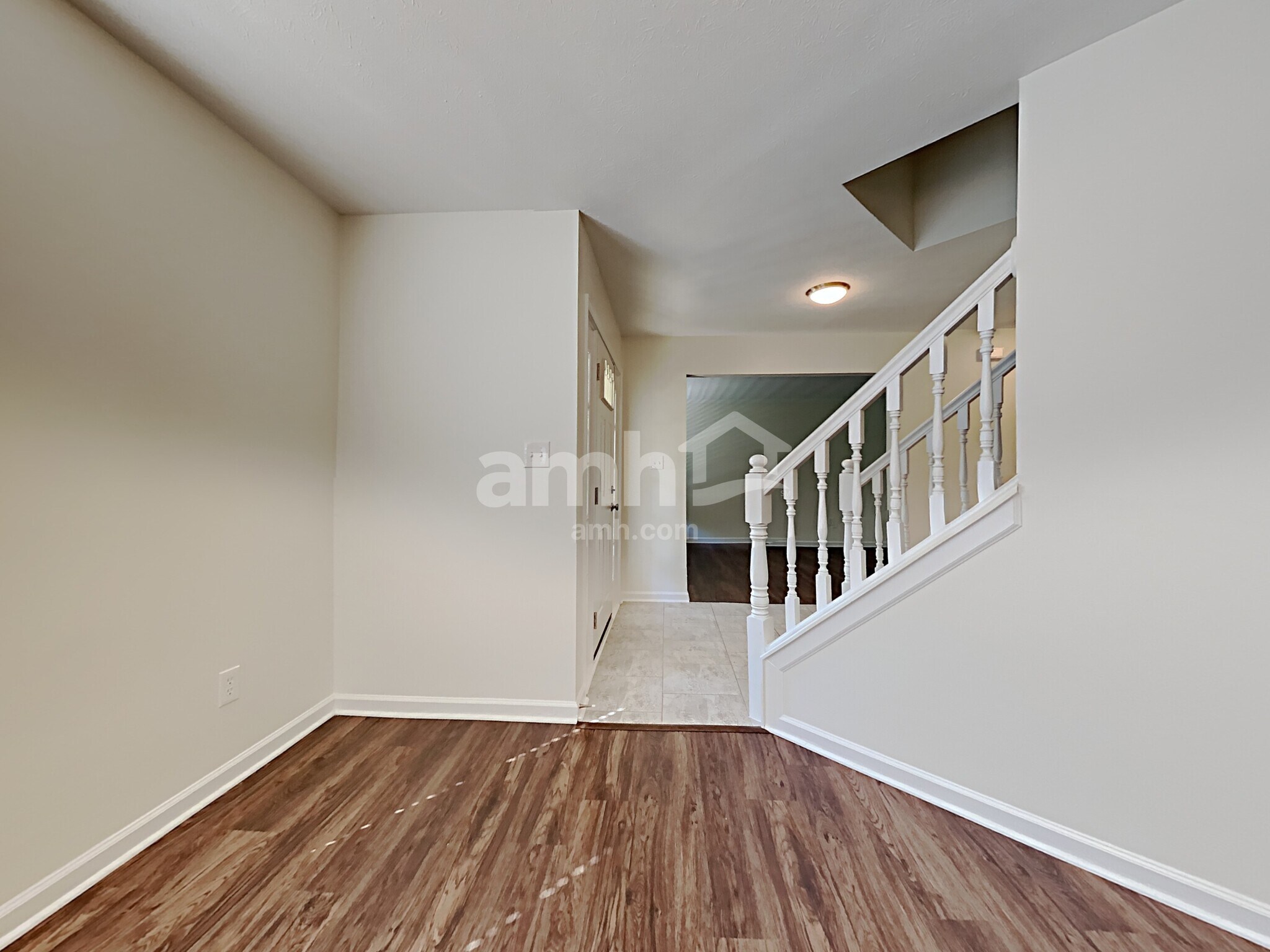 Building Photo - 4874 Oakton Way