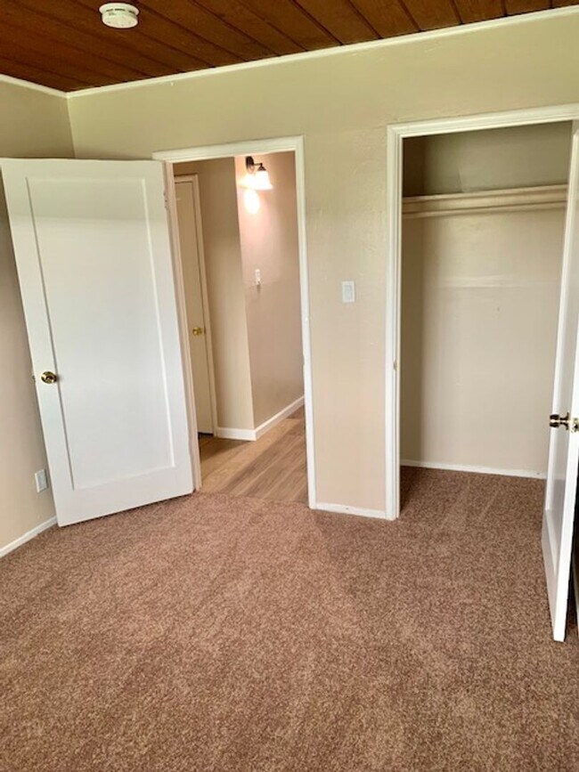 Building Photo - 4409 Jenkins Way