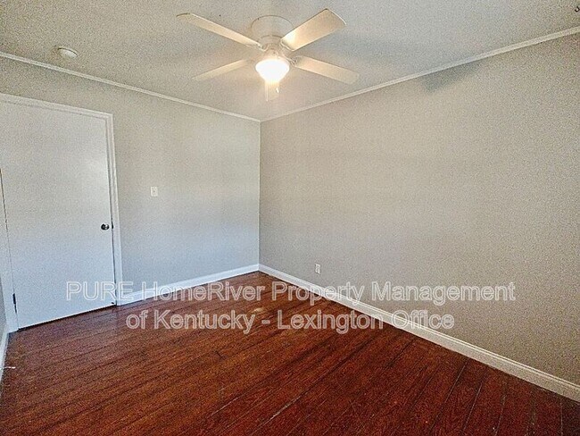 Building Photo - 608 Main Ave