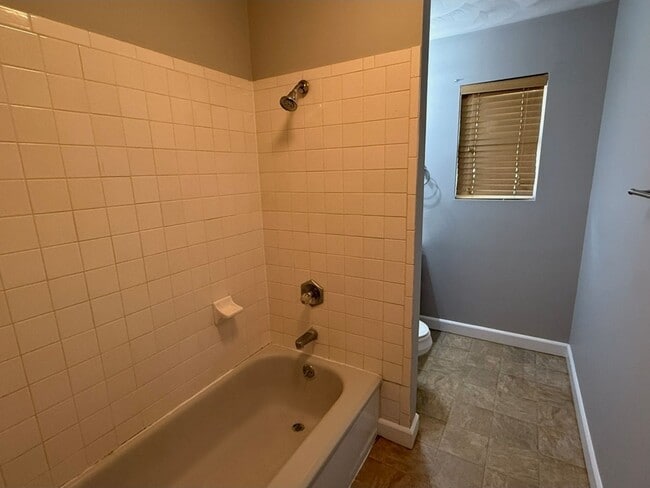 Building Photo - Meadowlark Ranch! 3 bed, 1 bath