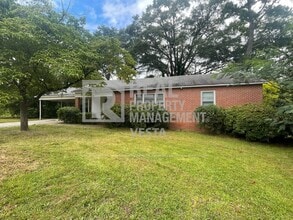 Building Photo - 2674 Pauladale Dr
