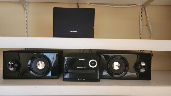 Building Photo - 184 Ridgeview St