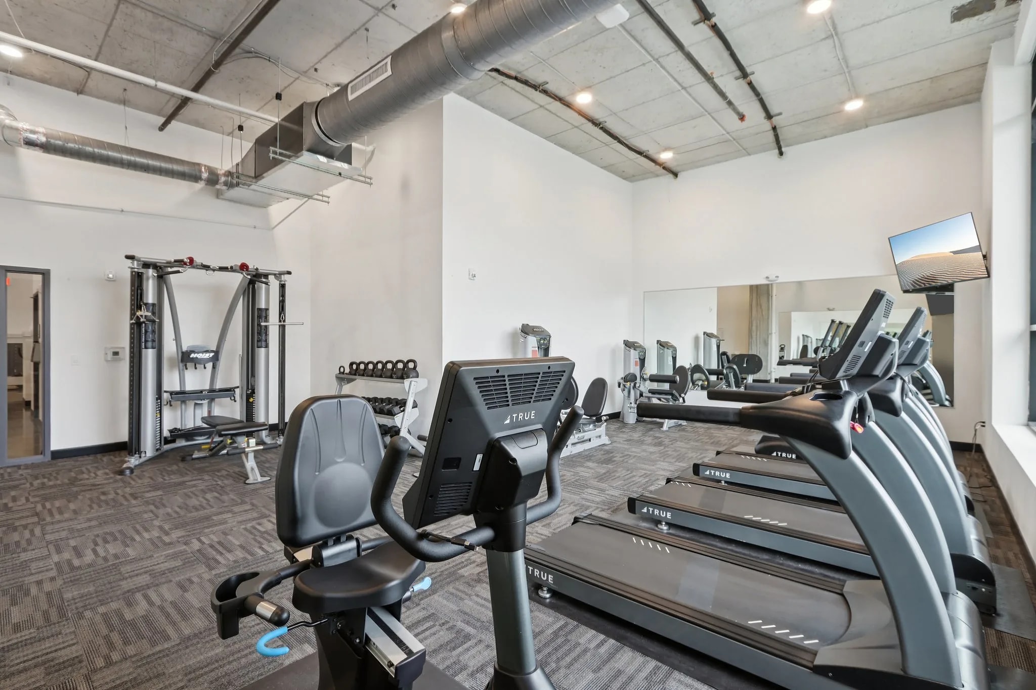 Building Photo - 75 W 18th St