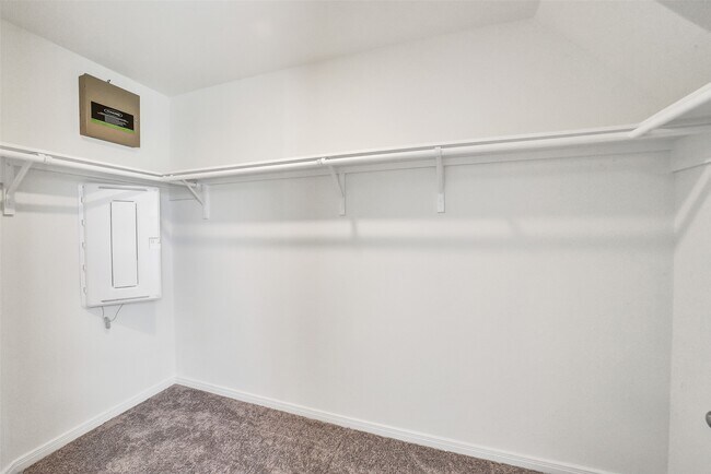 Building Photo - 2844 Grand Anse Dr