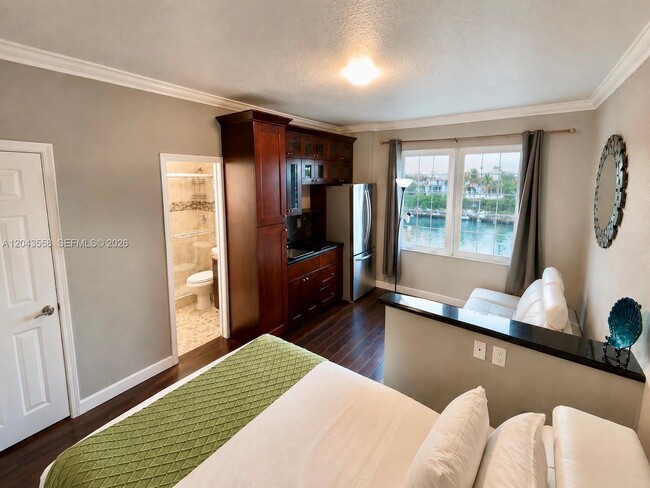 Building Photo - 3025 Indian Creek Dr