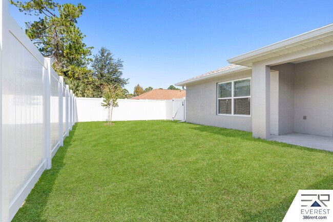 Building Photo - 11 Serenity Pl