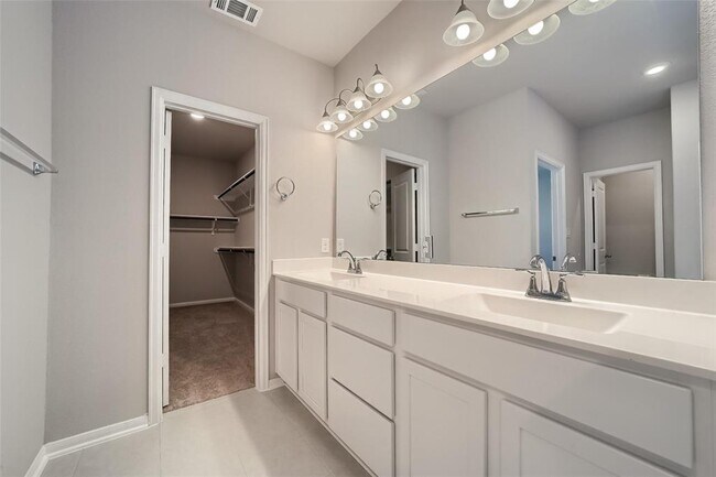 Building Photo - 157 Gamble Dr