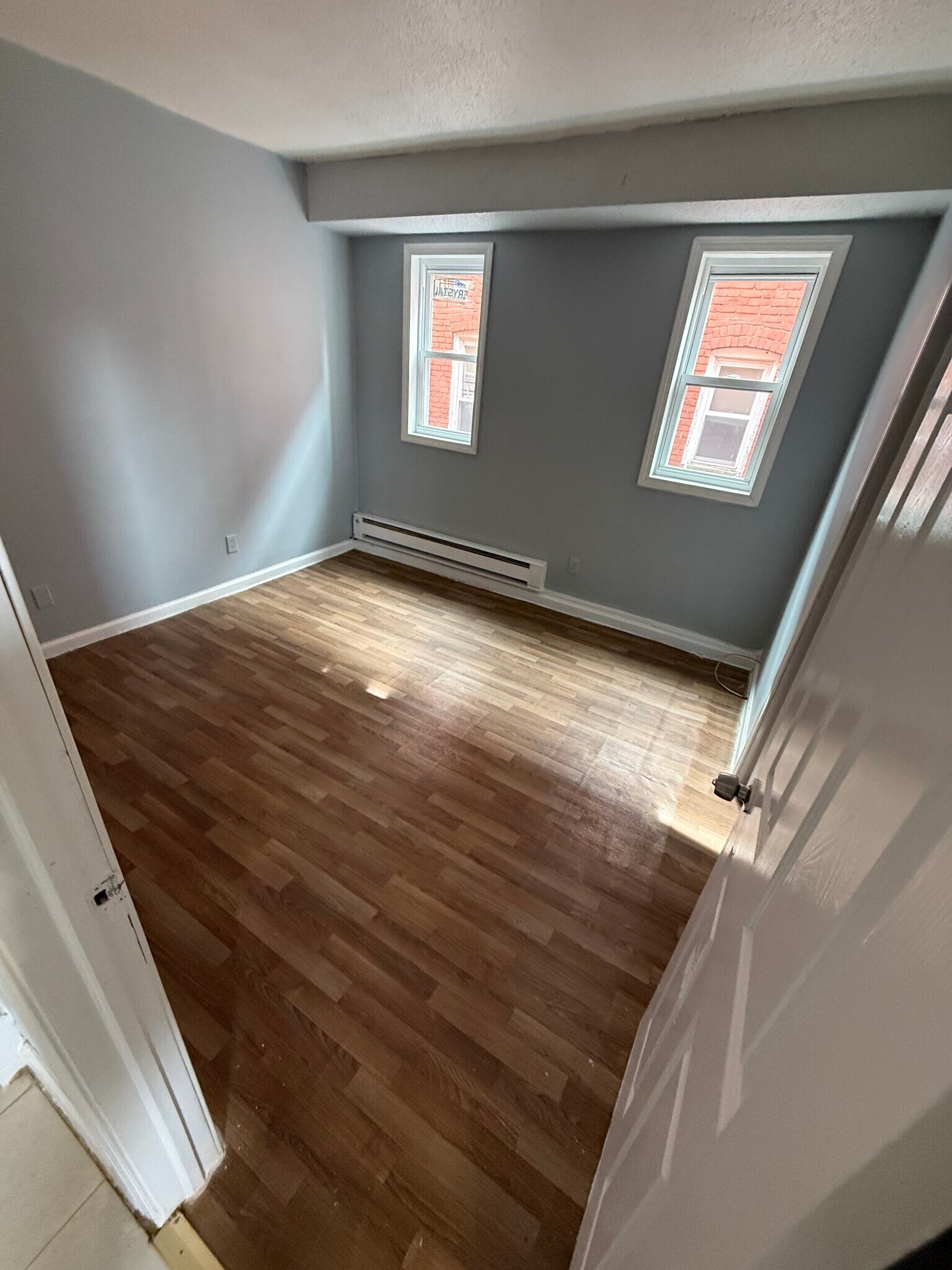 Building Photo - 34 Bedford St