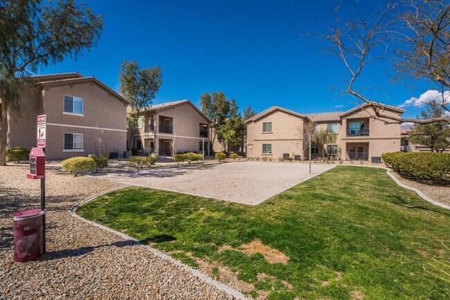 Building Photo - Check this Beautiful Condo Unit located in a gated Terrasini  community!