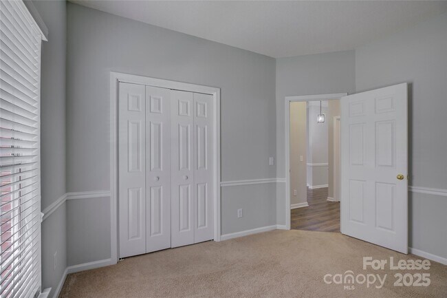 Building Photo - 7017 Scuppernong Ct