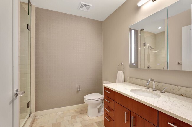 Building Photo - Elegant South Waterfront with 2 Parking Sp...